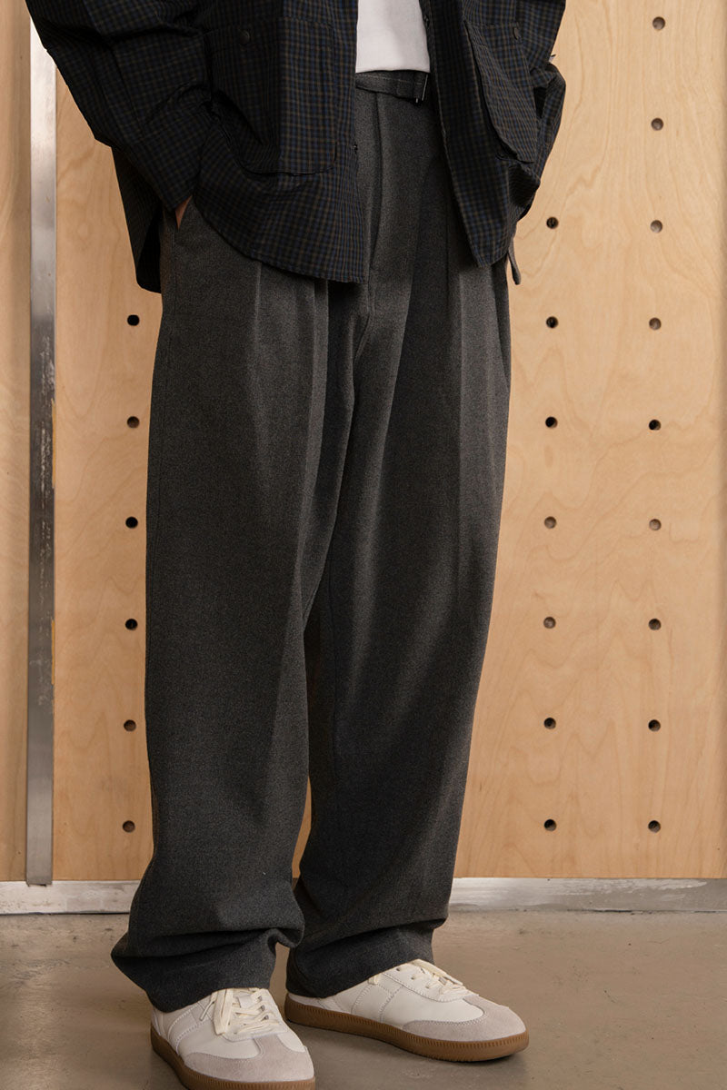 ウエストベルト付きフィットスラックスPS17