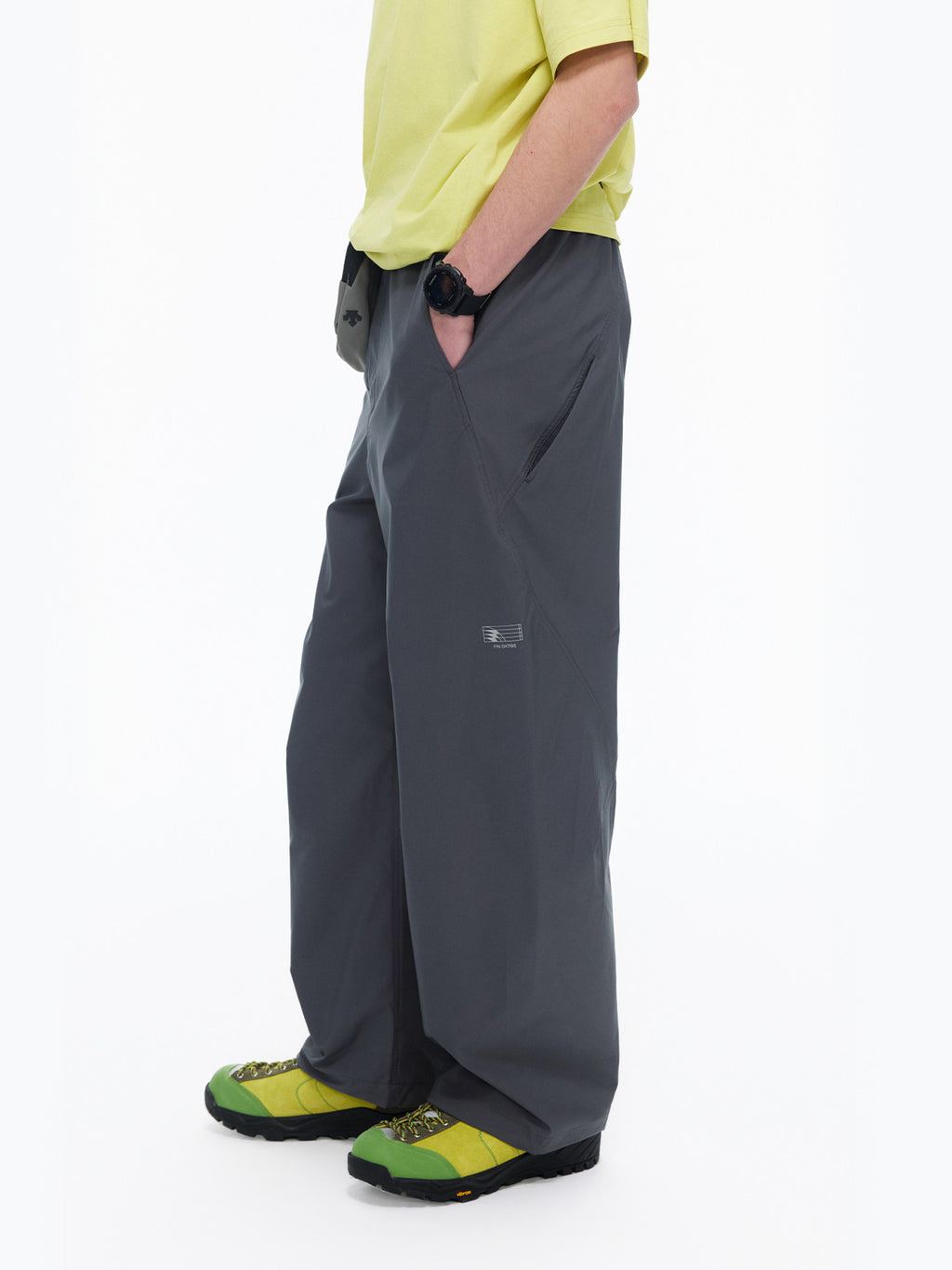 ソフトシェル カーブパンツ – MB112