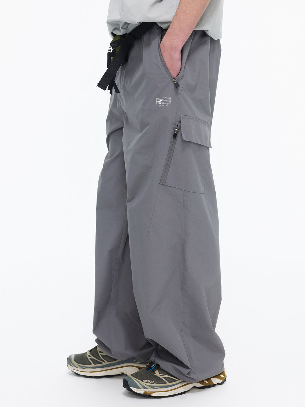 テクスチャー ウォーターレペレントパンツ – MB115