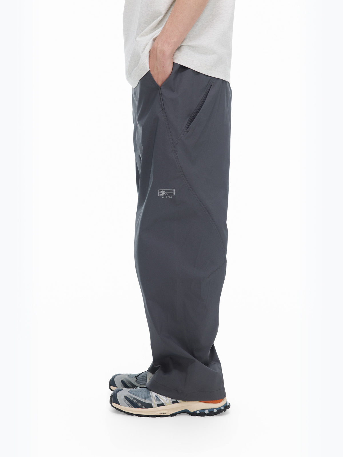 ソフトシェル カーブパンツ – MB112