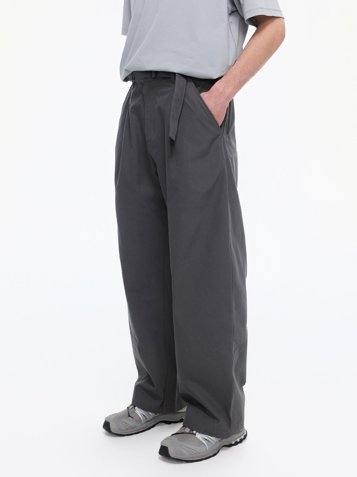 ワンタック ベルトカーブパンツ – MB106