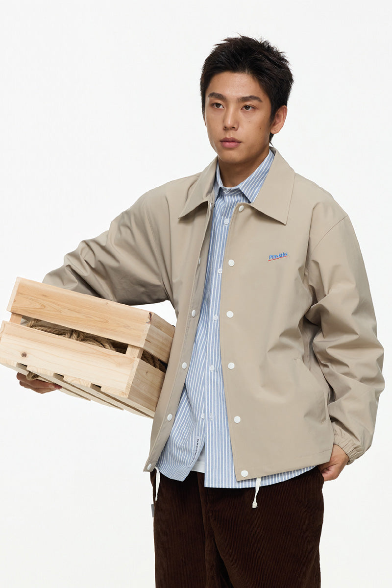 ロゴ刺繍付きコーチジャケットPS10